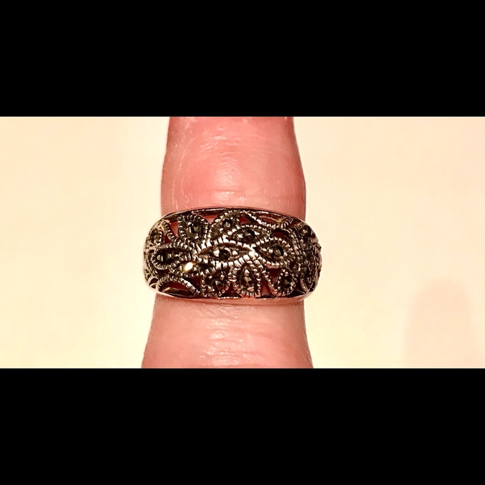 Marcasite Ring - Picture 2 of 6